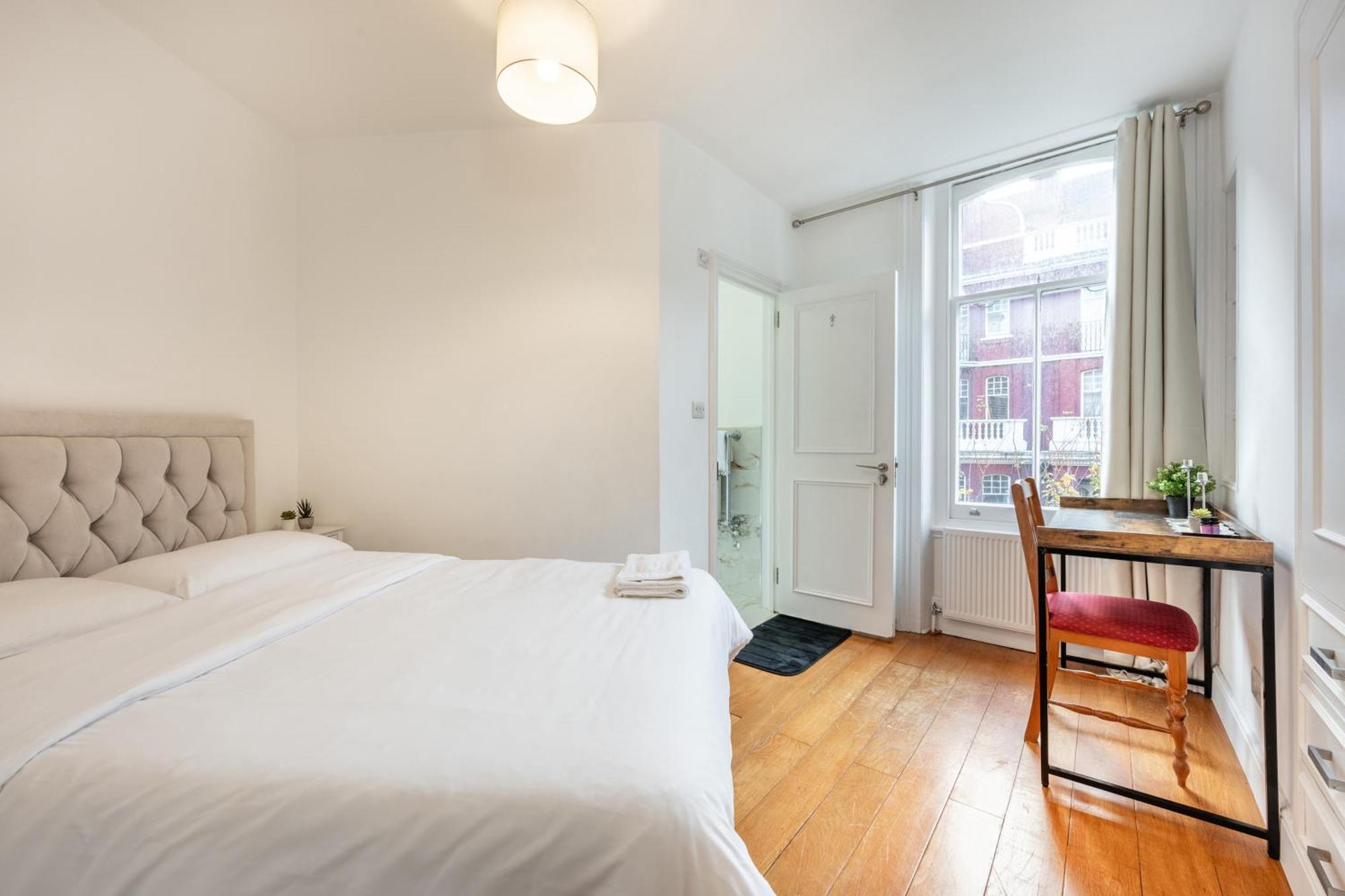 Luxury 2 Bedroom Apartment In Central Лондон Экстерьер фото
