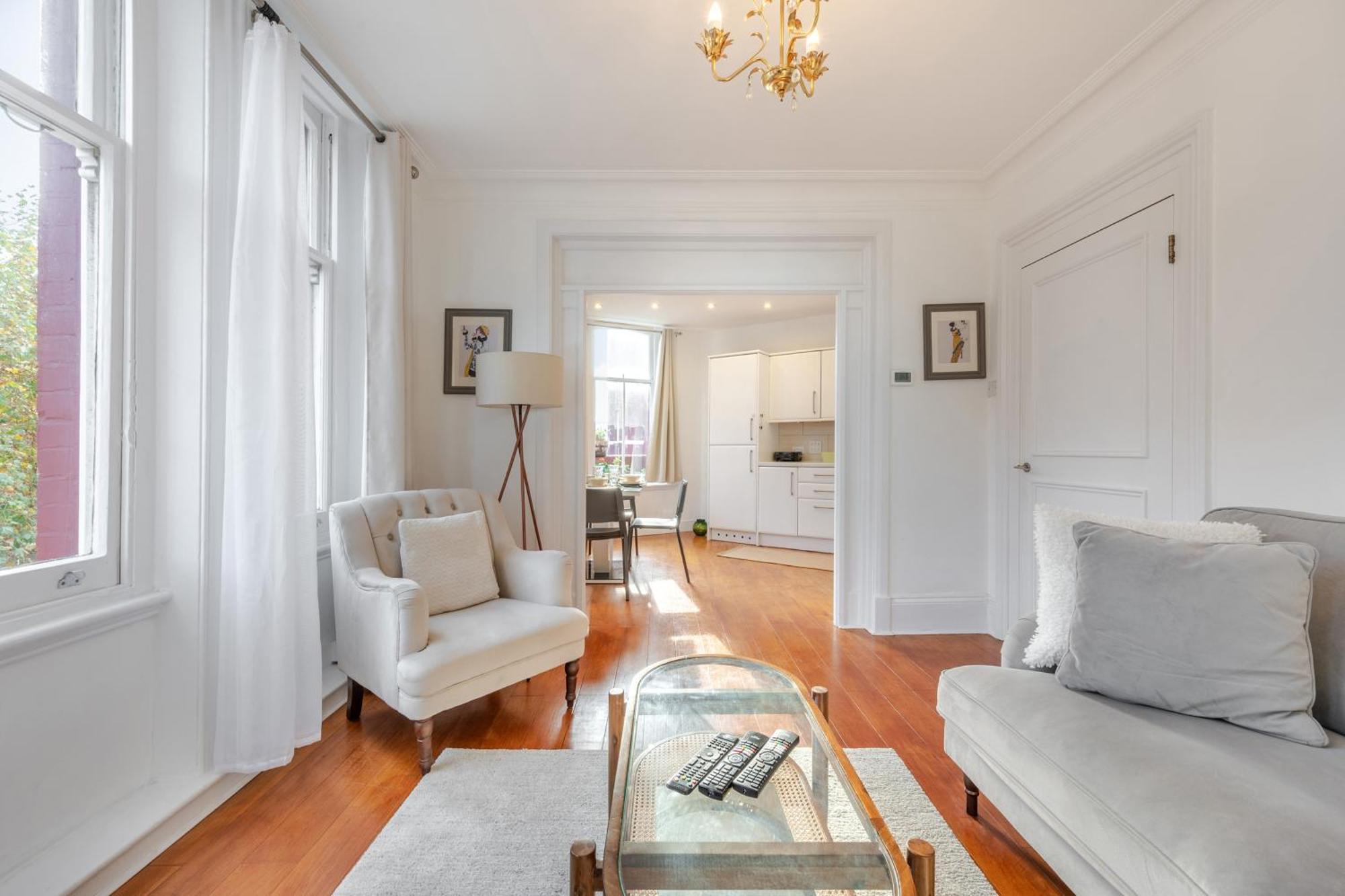 Luxury 2 Bedroom Apartment In Central Лондон Экстерьер фото