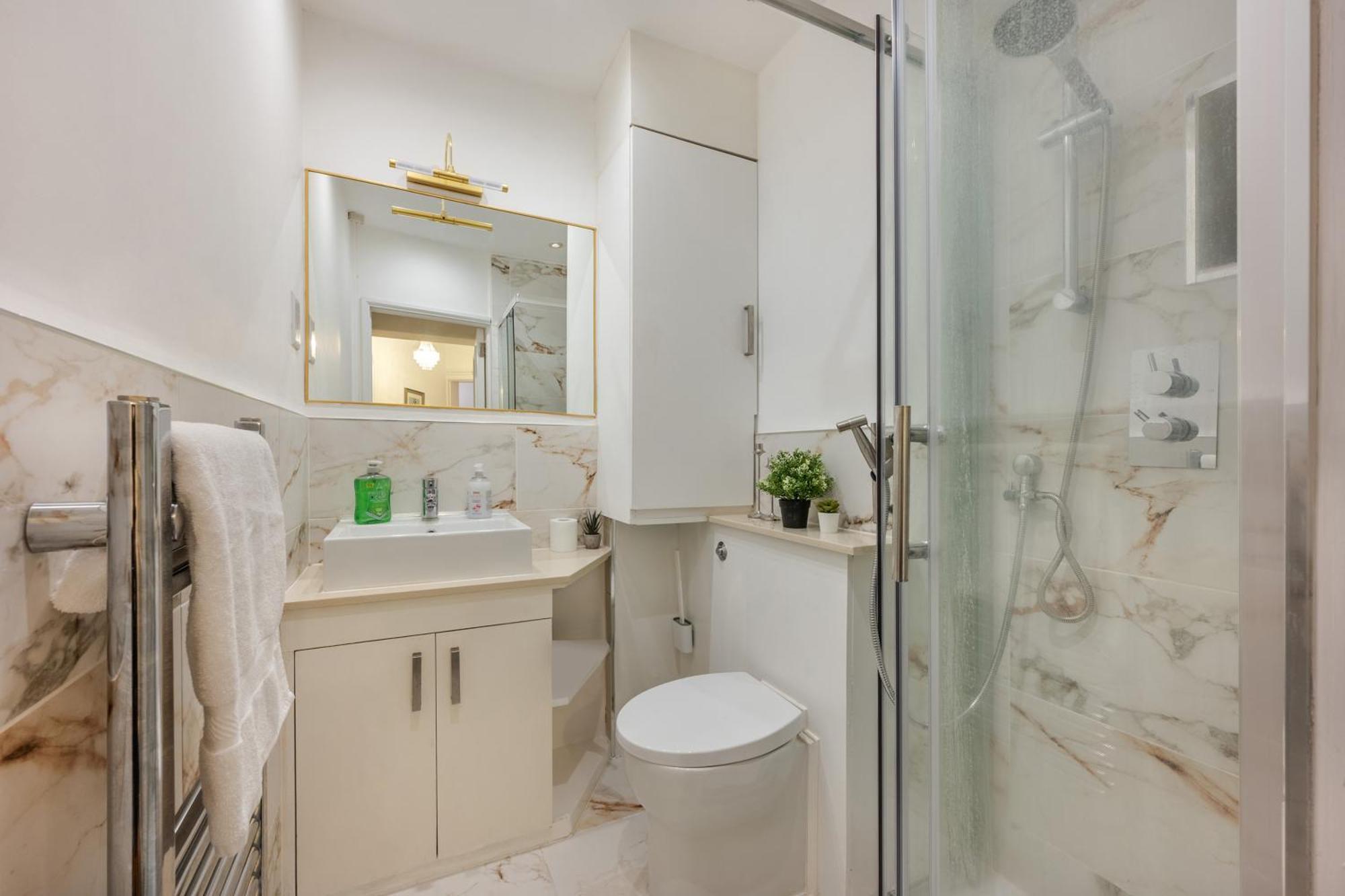Luxury 2 Bedroom Apartment In Central Лондон Экстерьер фото
